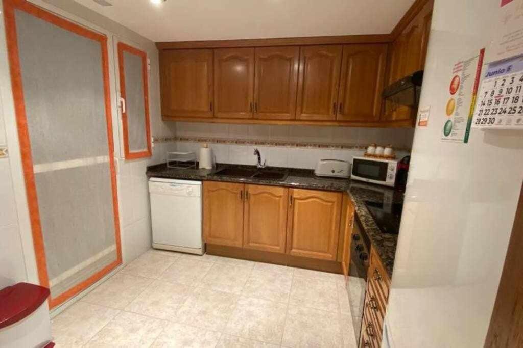 Apartamento A 150M De La Playa Wifi Gratis Dénia Exterior foto